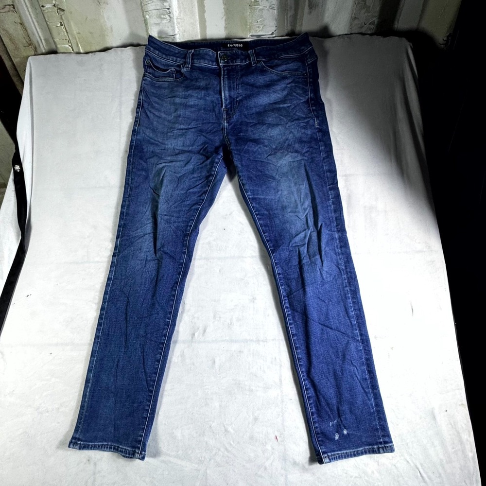 Express Athletic Slim Jeans Men 32x32 Blue Denim Logo Straight Leg Everyday Wear